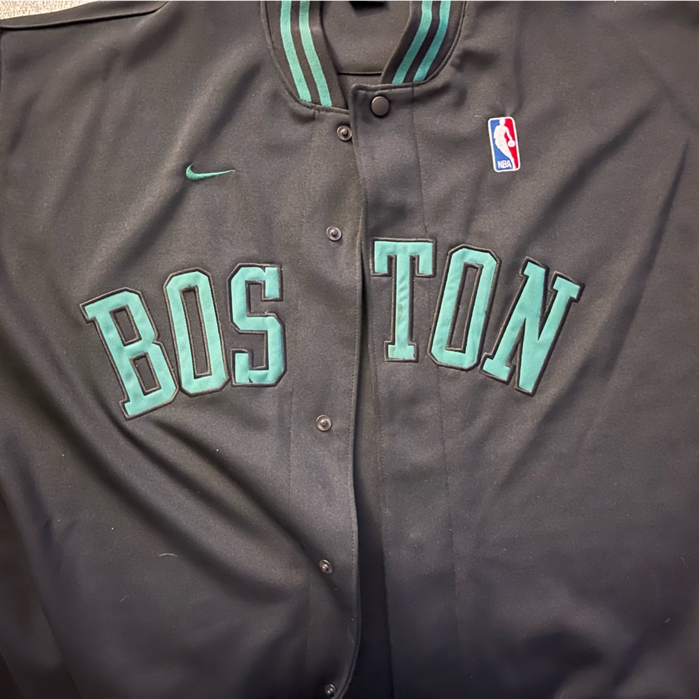 Boston Celtics Shooting Jersey -Size XXL. Great Condition